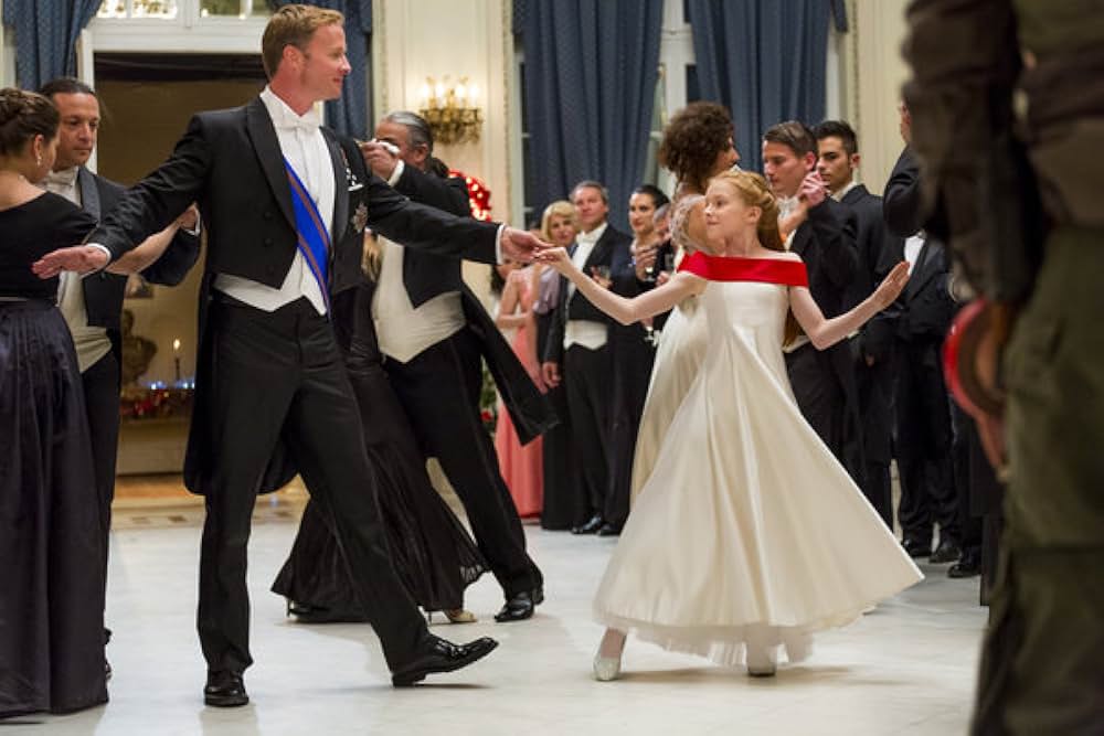 ロイヤル・クリスマス：恋する家庭教師の画像