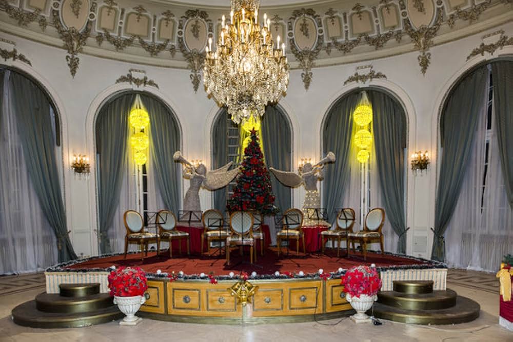 ロイヤル・クリスマス：恋する家庭教師の画像