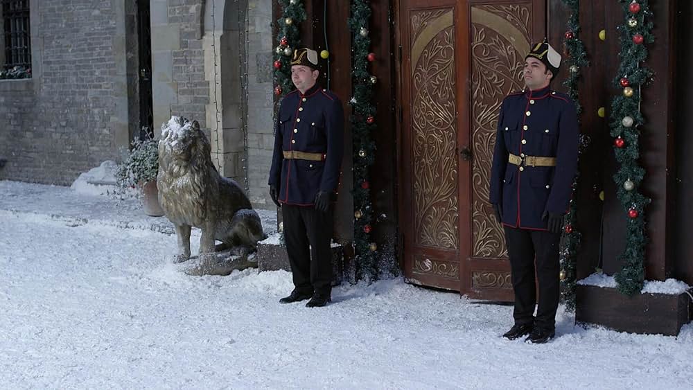 ロイヤル・クリスマス：恋する家庭教師の画像