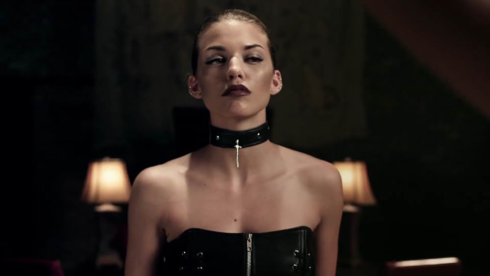 ブラッド・アウトの画像