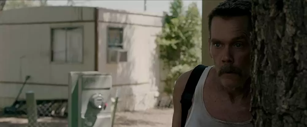 「COP CAR コップ・カー」ケビン・ベーコンの画像