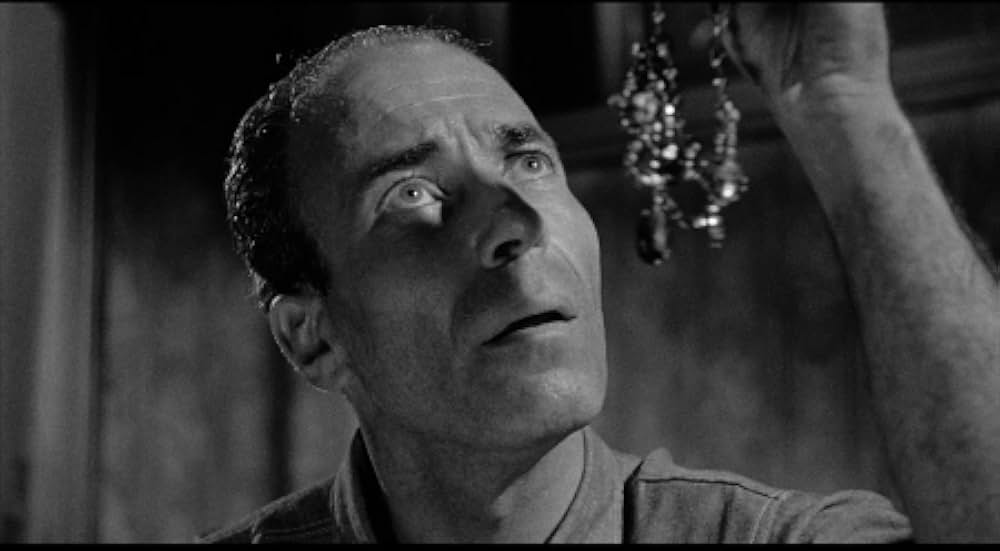 The Burglar（原題）の画像