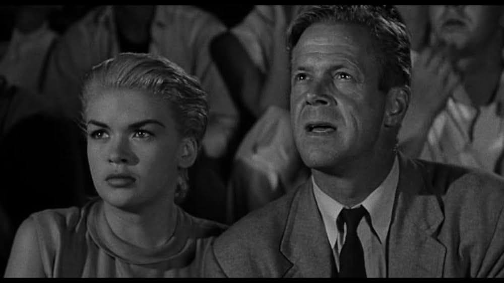 The Burglar（原題）の画像