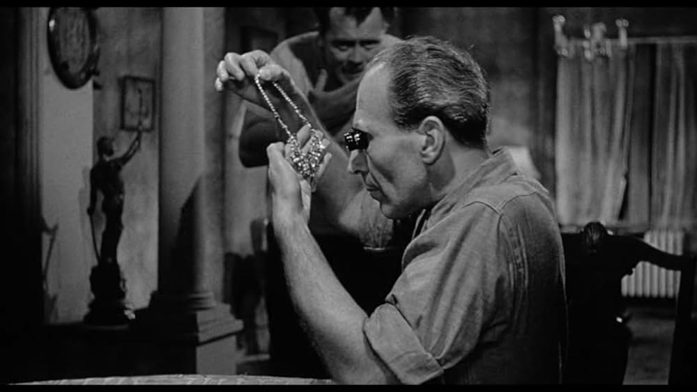 The Burglar（原題）の画像