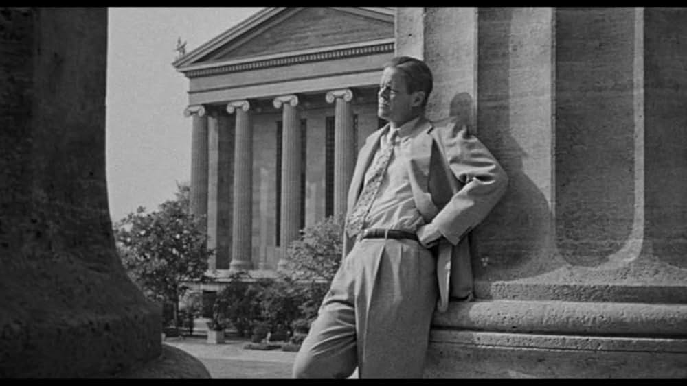 The Burglar（原題）の画像