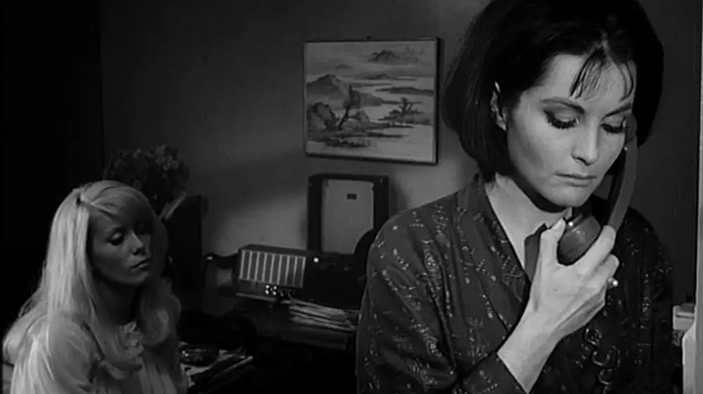 「反撥」カトリーヌ・ドヌーブ & イボンヌ・フルノーの画像