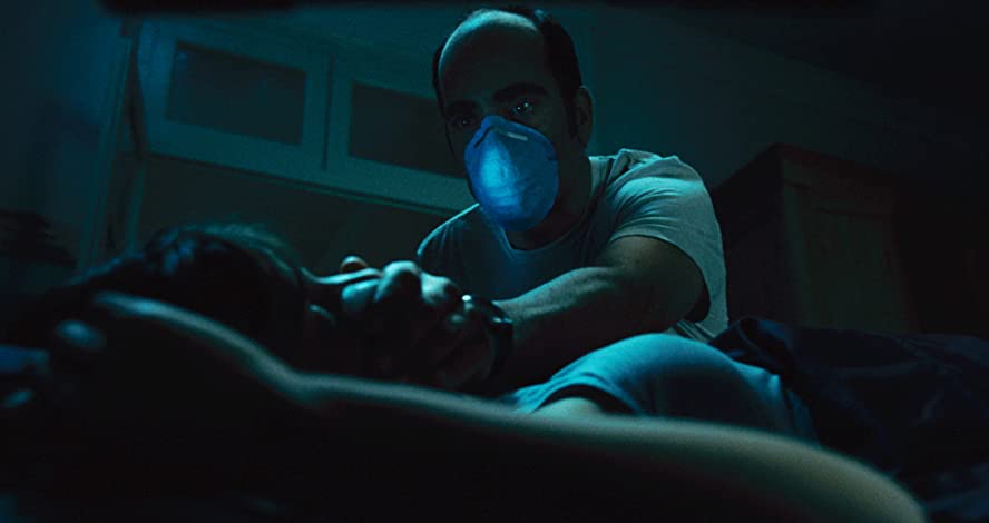 スリーピング タイト 白肌の美女の異常な夜の画像