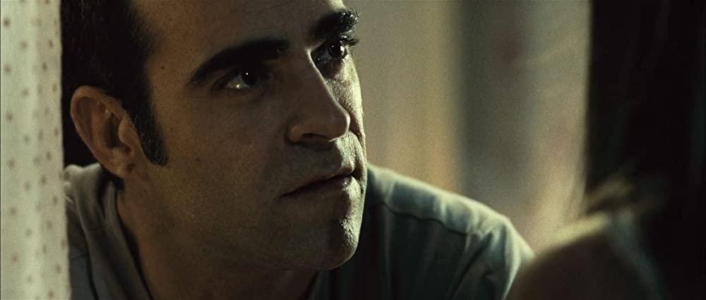 スリーピング タイト 白肌の美女の異常な夜の画像