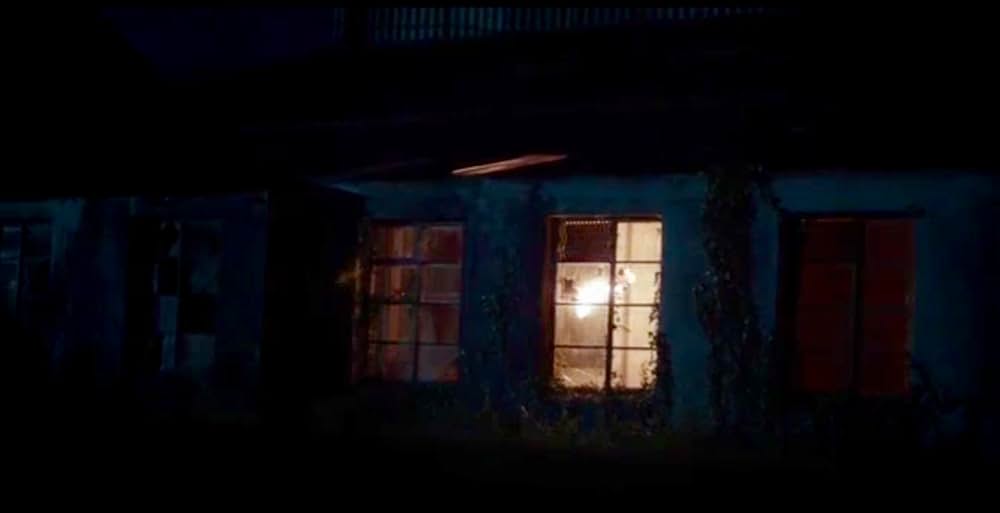 フロム・ザ・ダークの画像