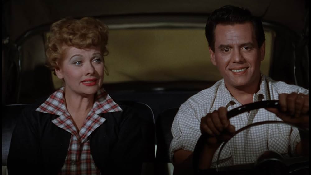 トレーラー新婚旅行の画像