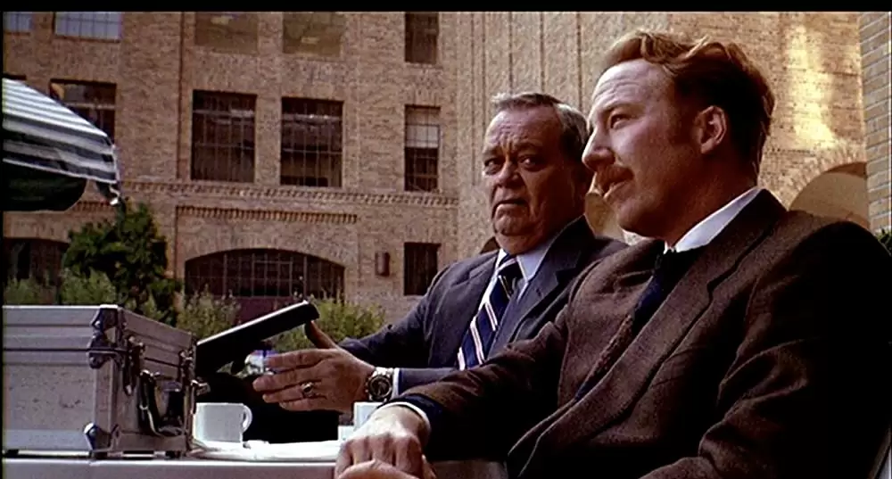 スニーカーズの画像