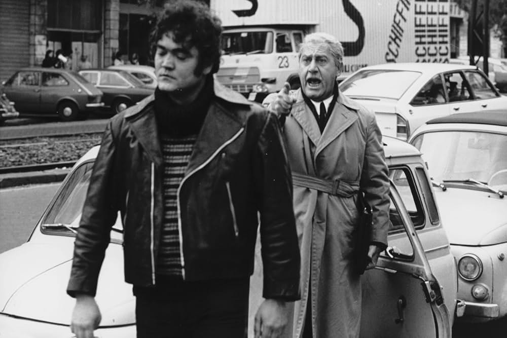 ちゃちなブルジョワの画像