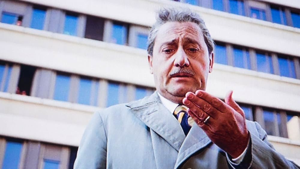 ちゃちなブルジョワの画像