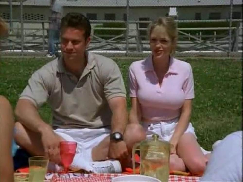 背徳婦人の画像