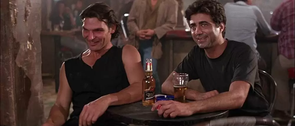 「ロードハウス／孤独の街」の画像