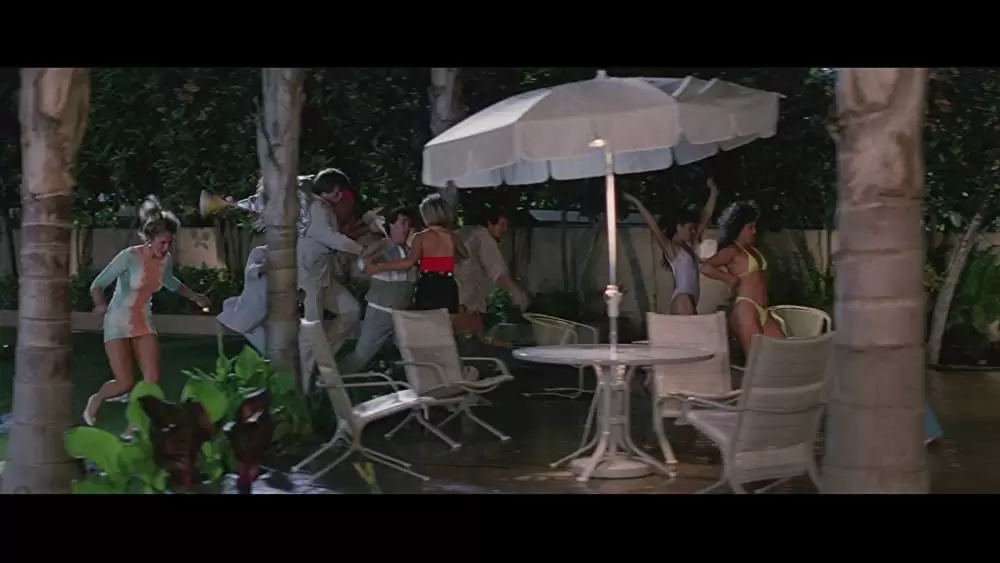 「ロードハウス／孤独の街」の画像