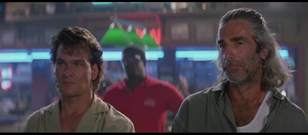 ロードハウス／孤独の街の画像