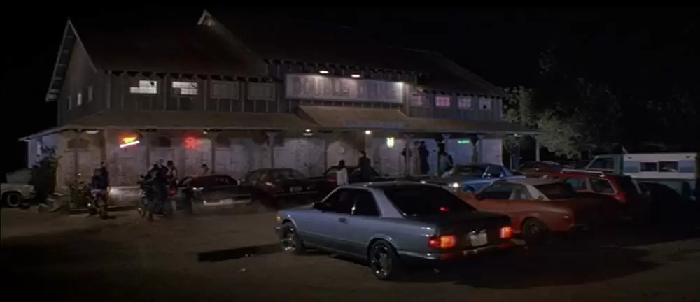 「ロードハウス／孤独の街」の画像