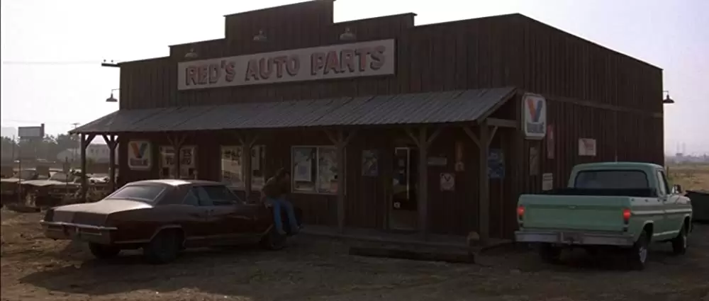 「ロードハウス／孤独の街」の画像