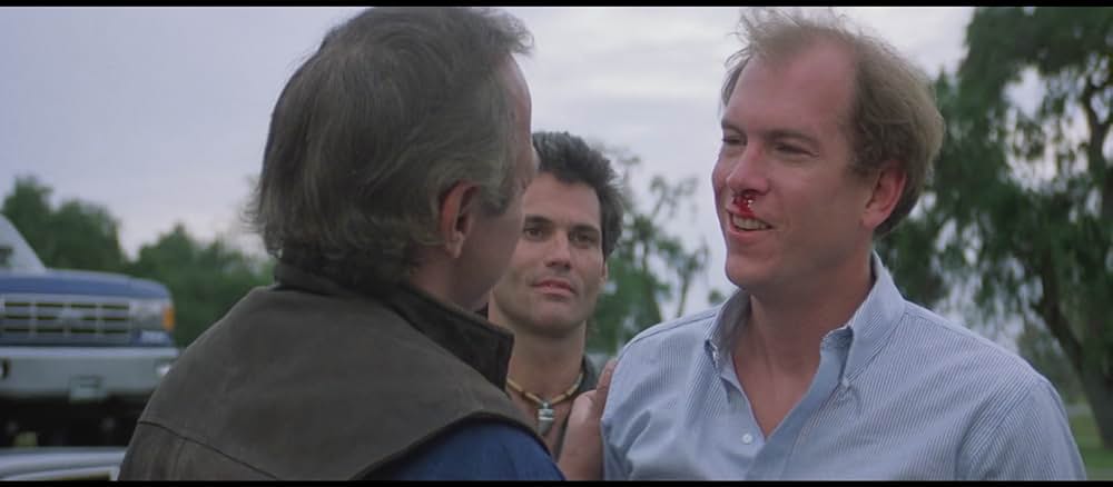 「ロードハウス／孤独の街」の画像