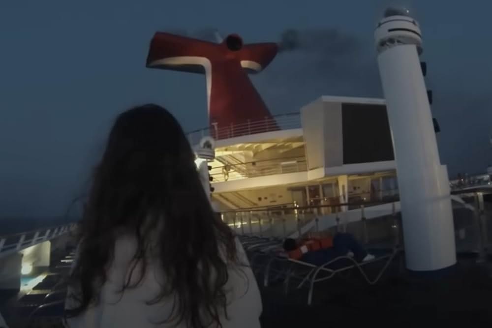 とんでもカオス!: 排せつ物まみれのクルーズ船の画像