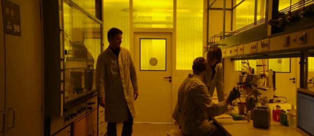 Exile（英題）の画像