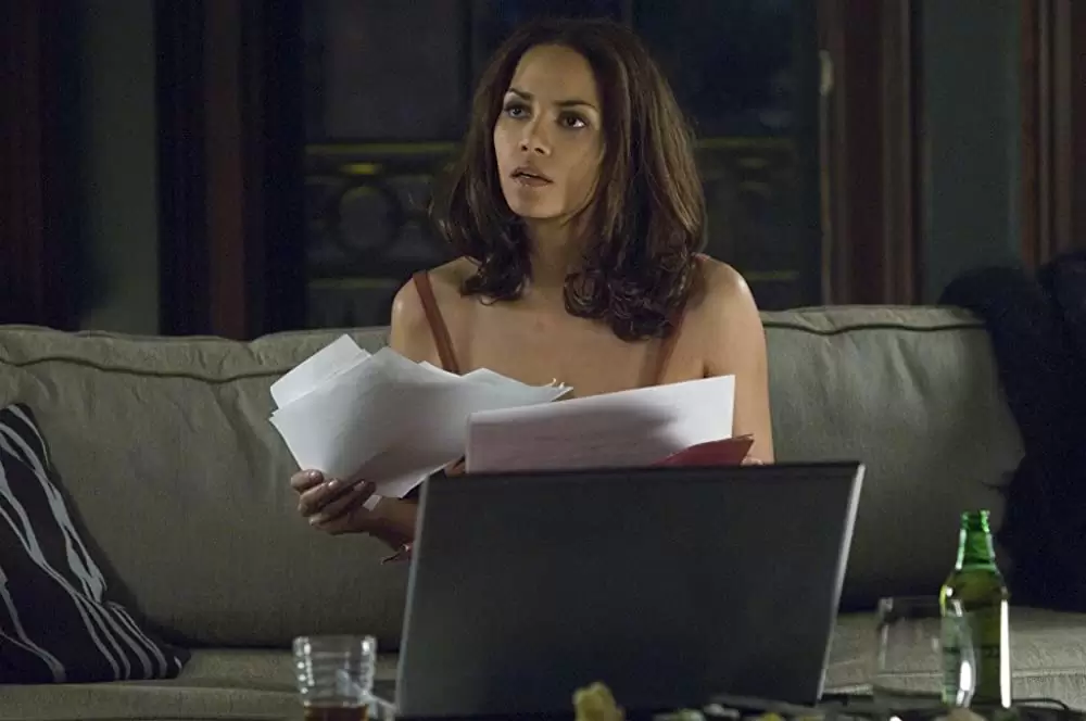 「パーフェクト・ストレンジャー」ハル・ベリーの画像