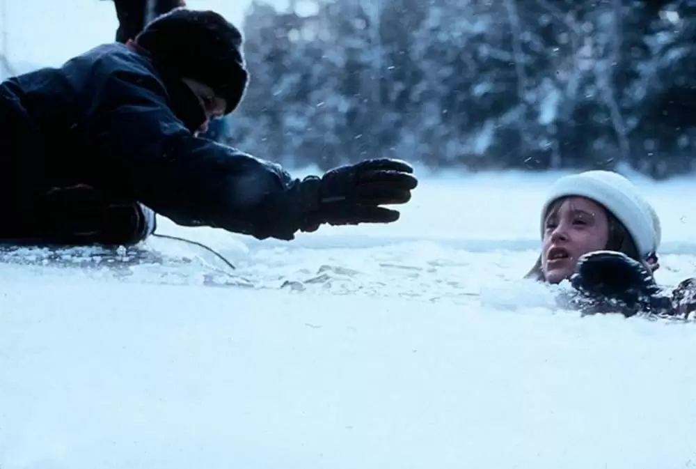 危険な遊びの画像