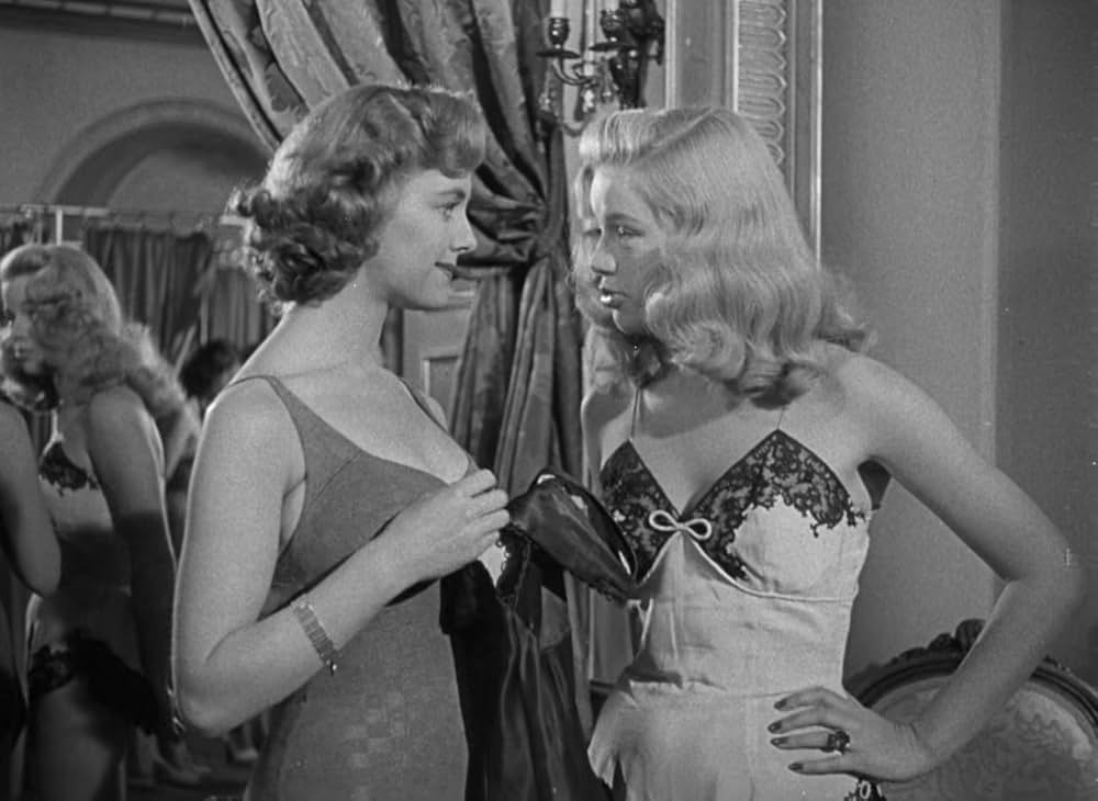 Lady Godiva Rides Again（原題）の画像