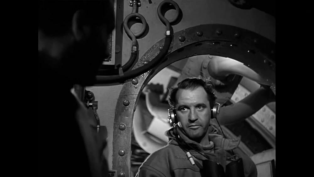 潜水艦シー・タイガーの画像