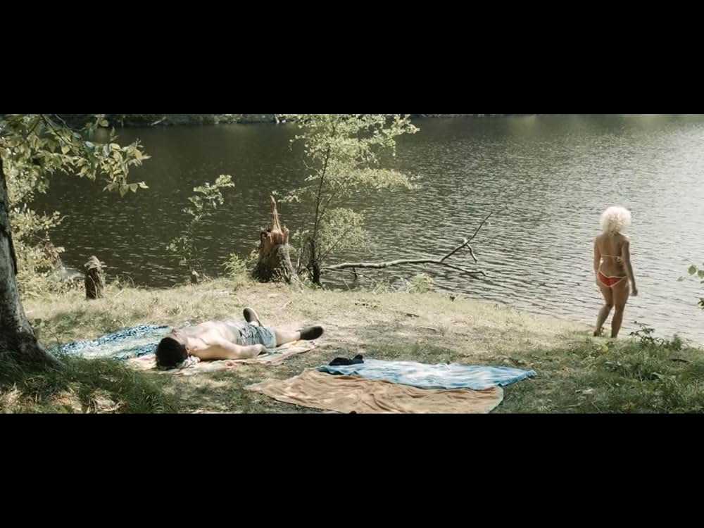 Harvest Lake（原題）の画像