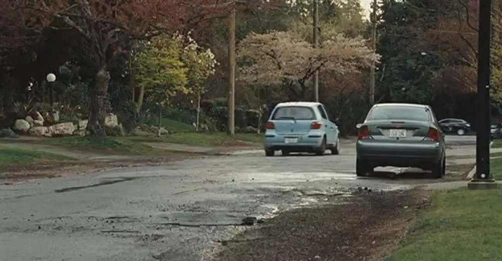 愛しのべス・クーパーの画像