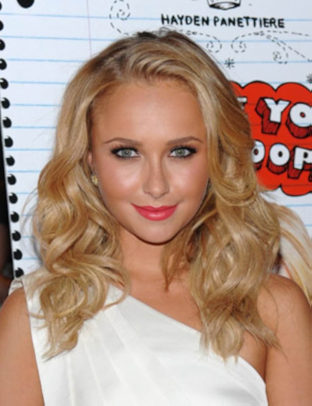 愛しのべス・クーパーの画像