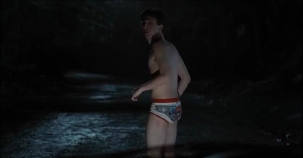 愛しのべス・クーパーの画像