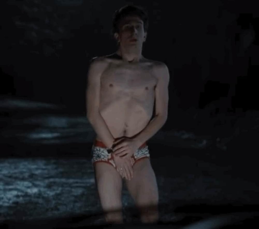 愛しのべス・クーパーの画像