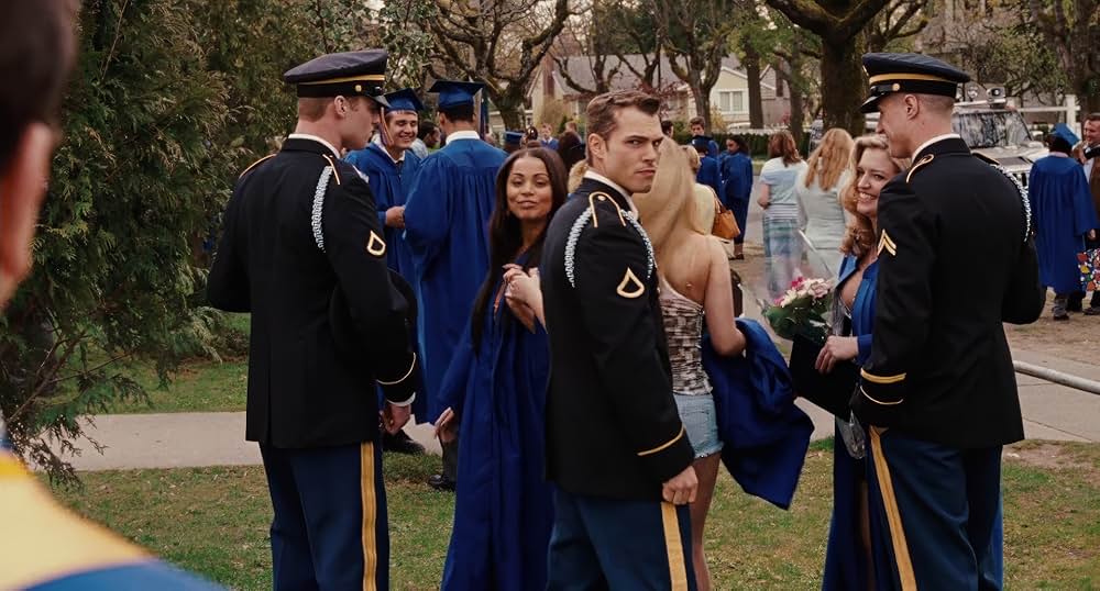 愛しのべス・クーパーの画像