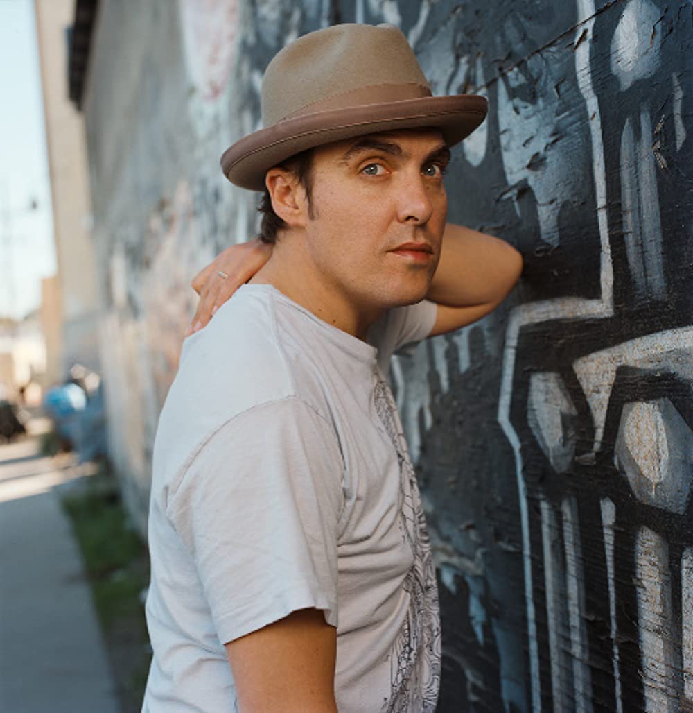 路上のソリストの画像