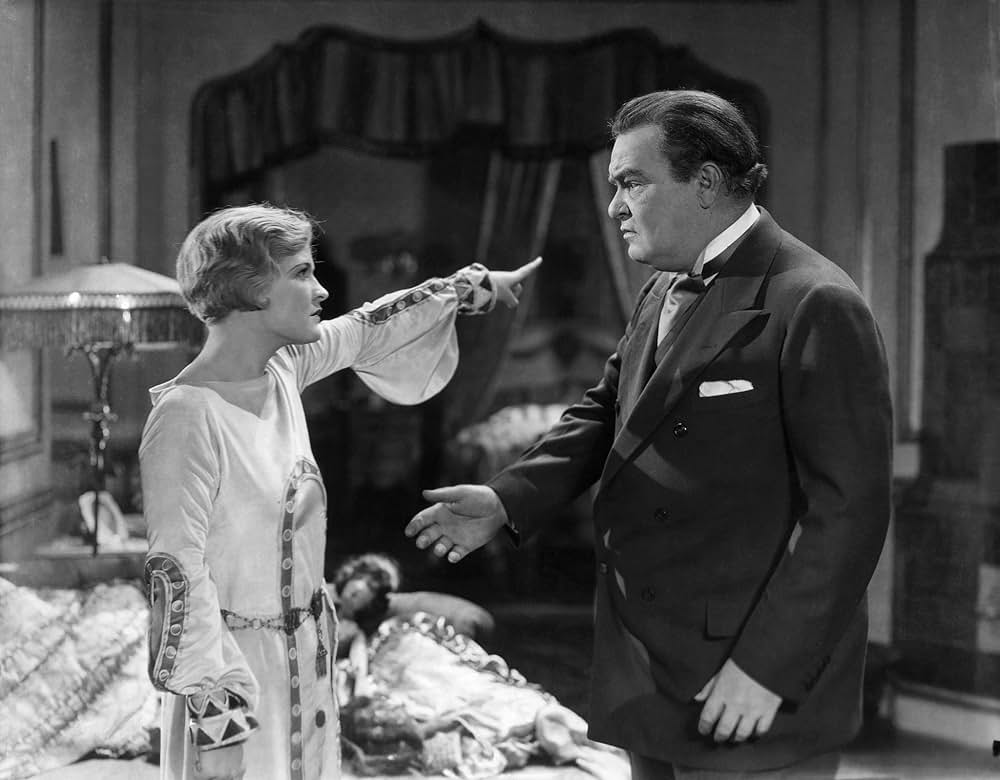 深夜の太陽の画像