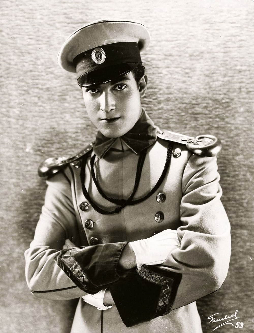 深夜の太陽の写真