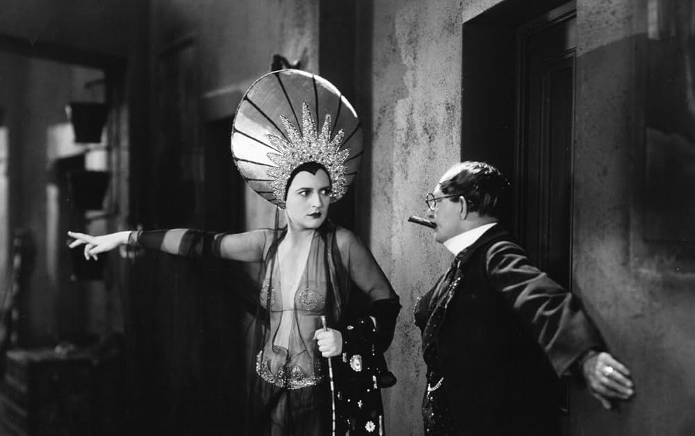 悪魔の曲馬団の画像