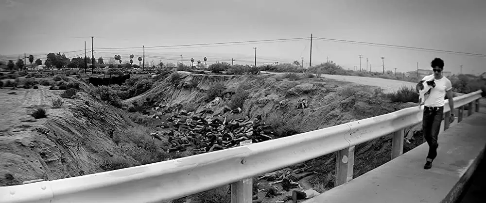 ザ・ヴァンパイア 残酷な牙を持つ少女の画像