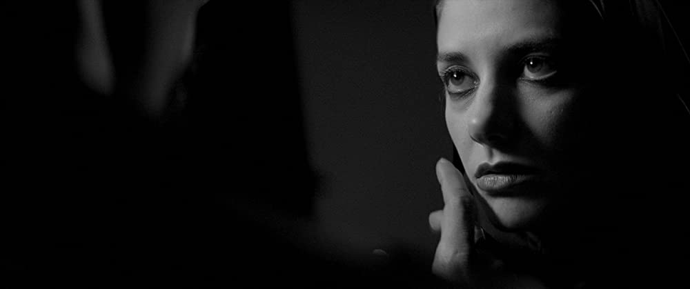 ザ・ヴァンパイア 残酷な牙を持つ少女の画像