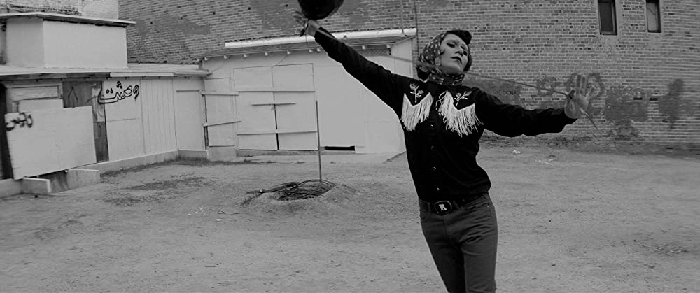 ザ・ヴァンパイア 残酷な牙を持つ少女の画像