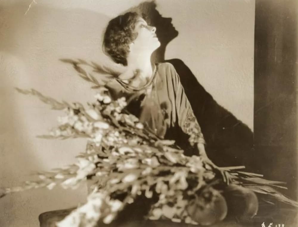 市俄古から来た女の画像