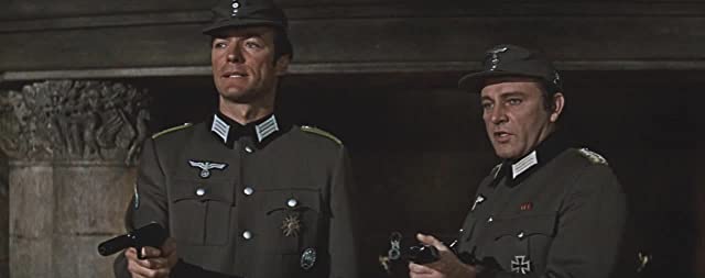 荒鷲の要塞の画像