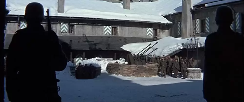 荒鷲の要塞の画像