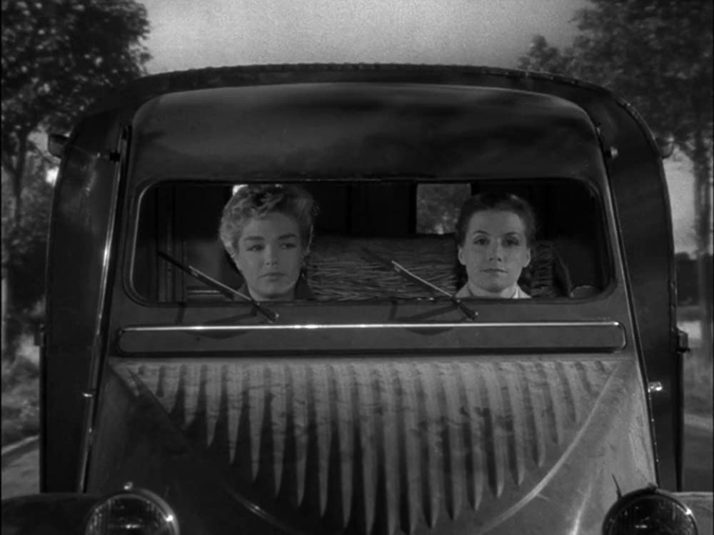 悪魔のような女の画像