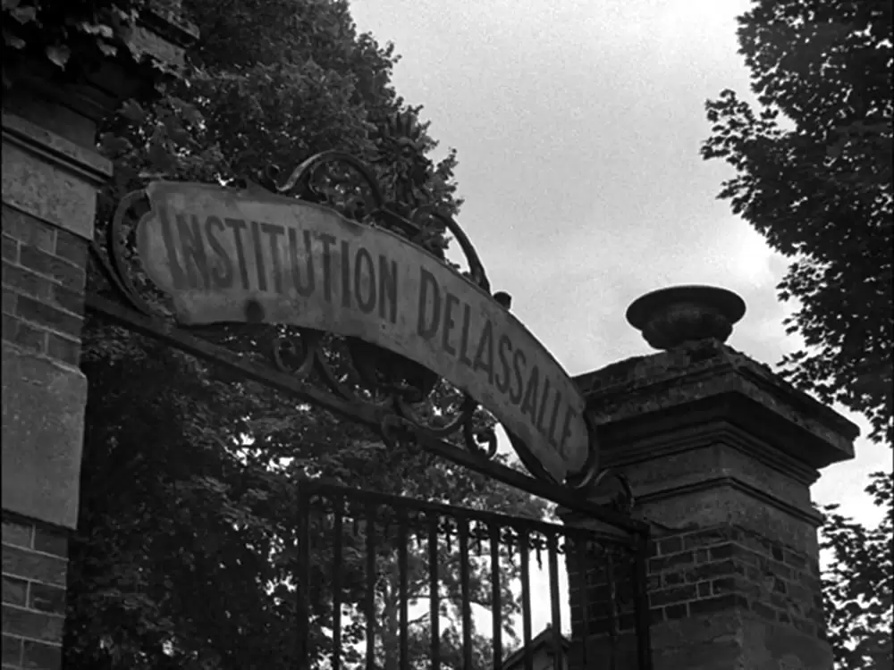 悪魔のような女の画像