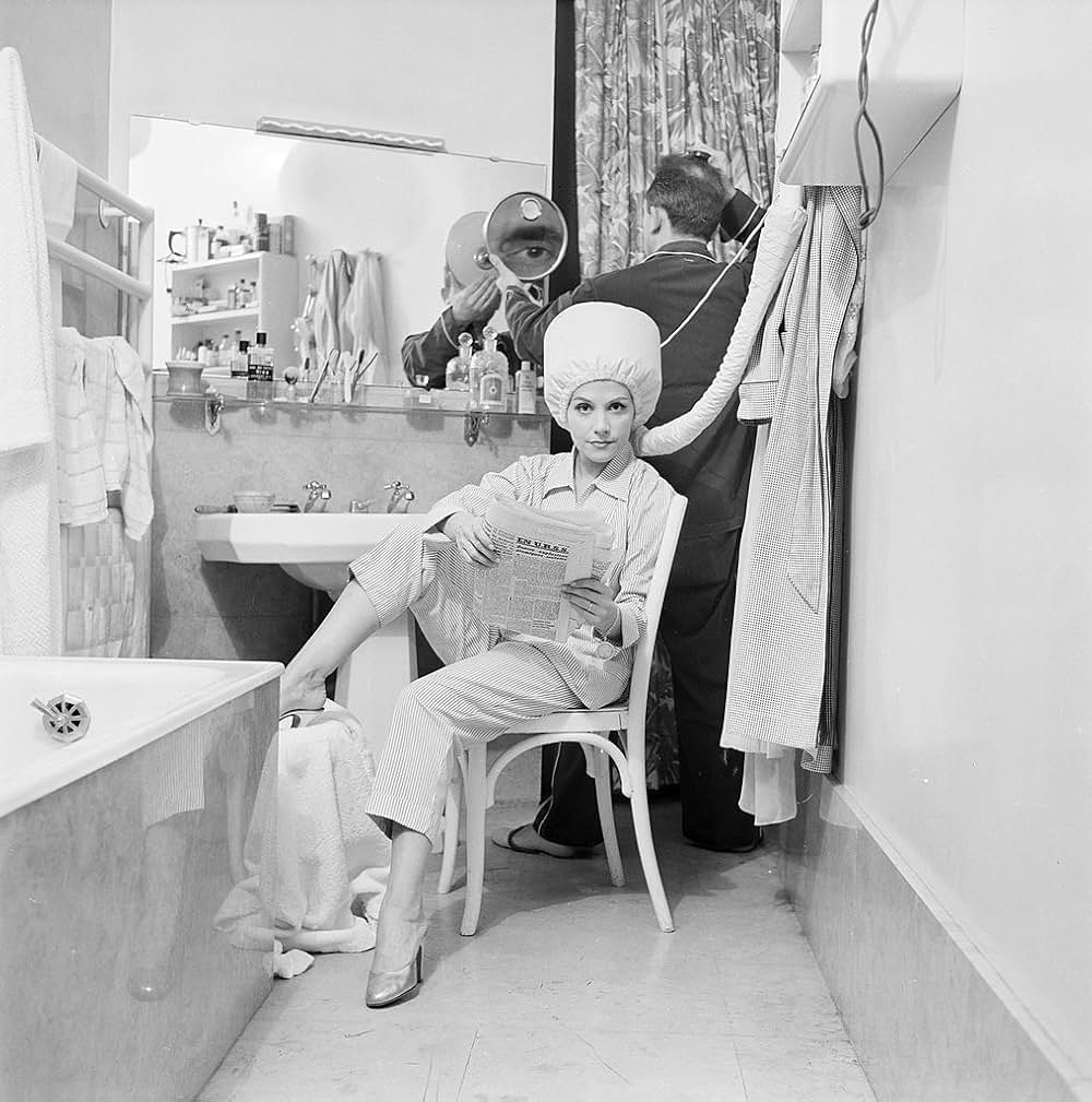 悪魔のような女の画像