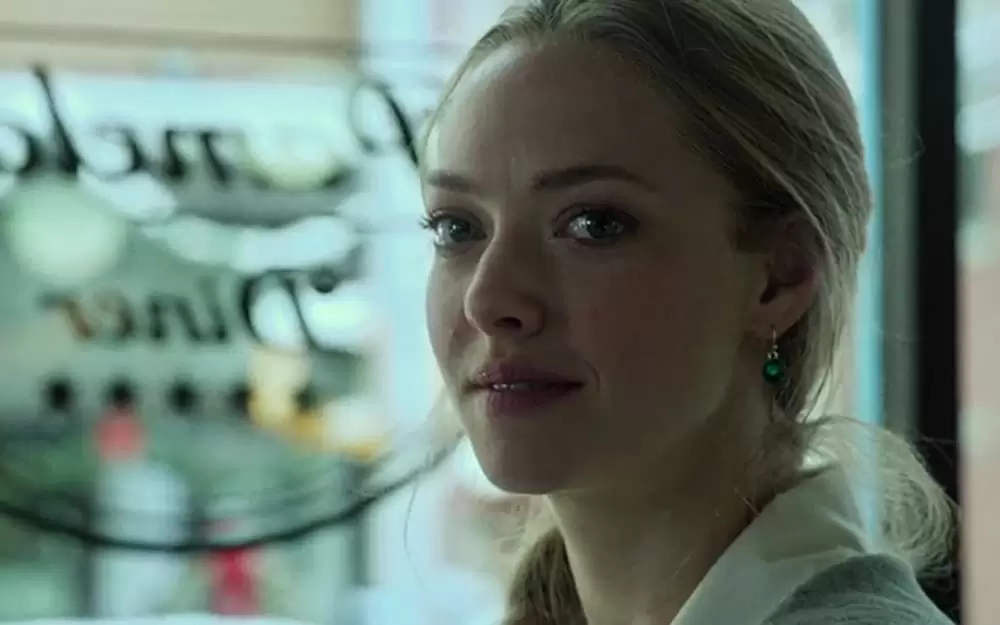 「クーパー家の晩餐会」アマンダ・セイフライドの画像